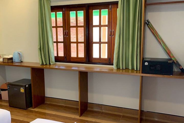 Room 38 of 123