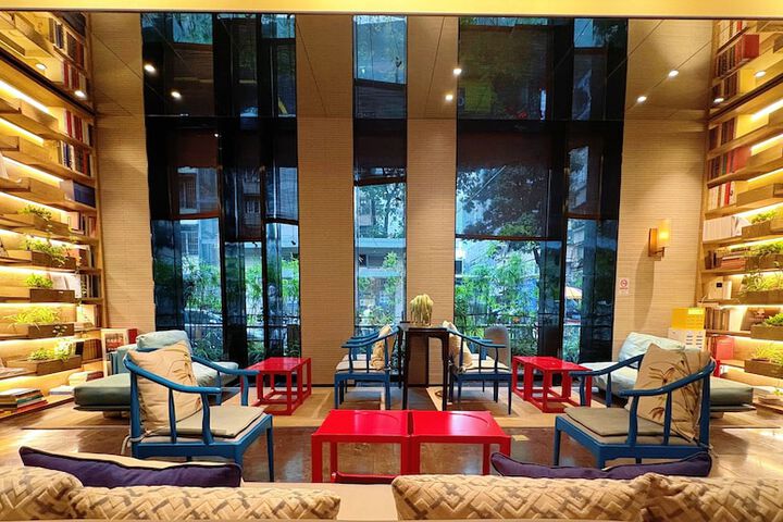 Hotel Interior 14 of 146
