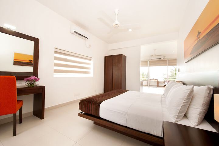 Room 17 of 58