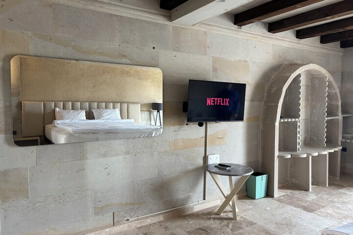 Room 29 of 93