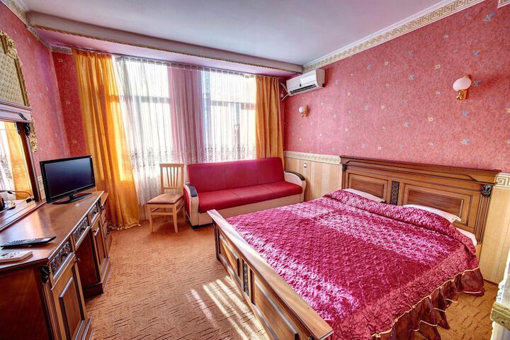 Room 17 of 45