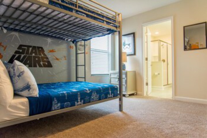 Room 46 of 61