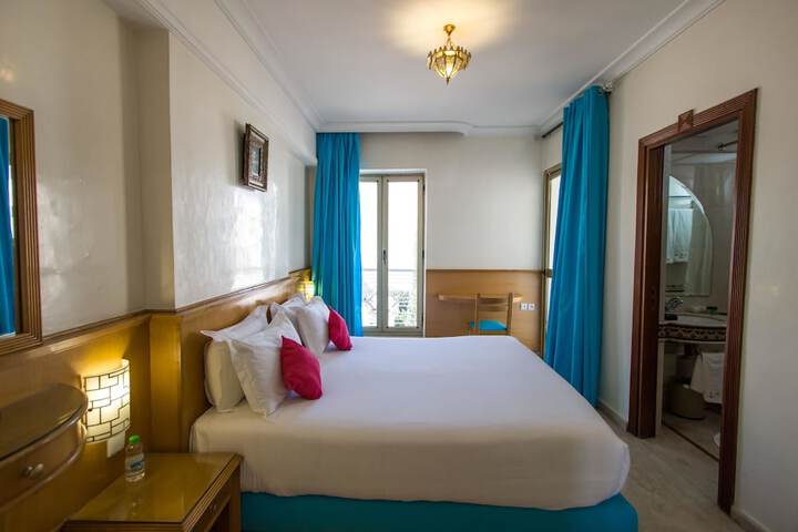 Room 4 of 29