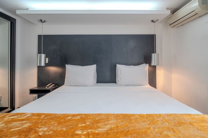 Room 4 of 46