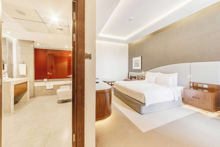 Room 42 of 277