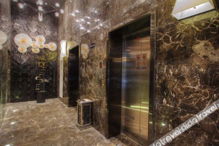 Hotel Interior 22 of 44