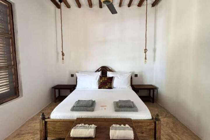 Room 18 of 61