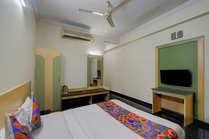 Room 19 of 39