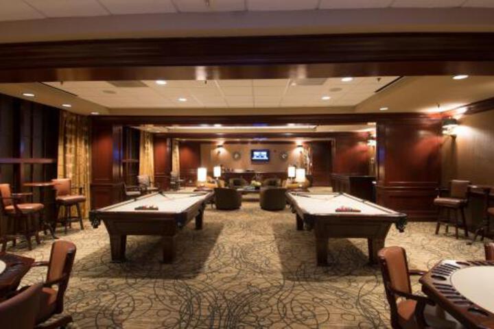 Ballroom/Hall 40 of 59