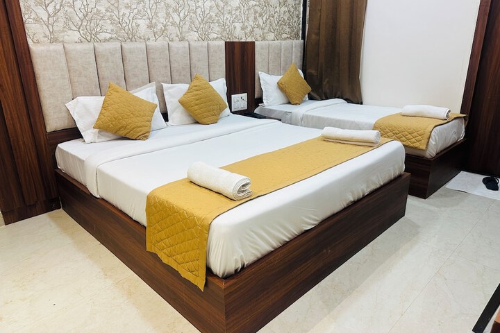 Room 38 of 74