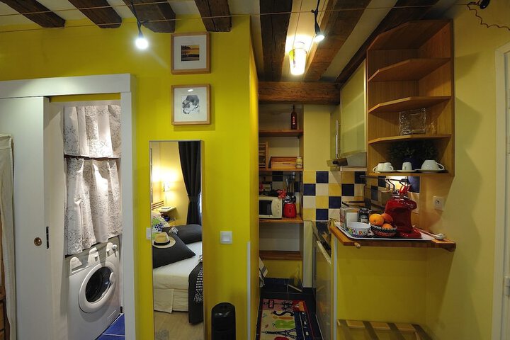 Room 396 of 648