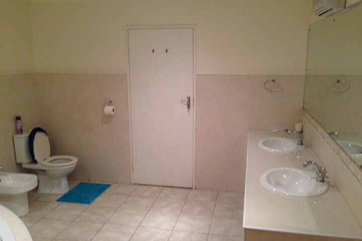 Room 84 of 117