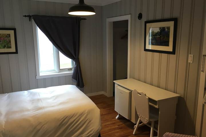 Room 8 of 57