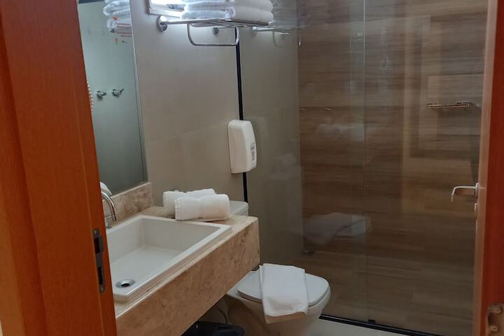 Room 12 of 45