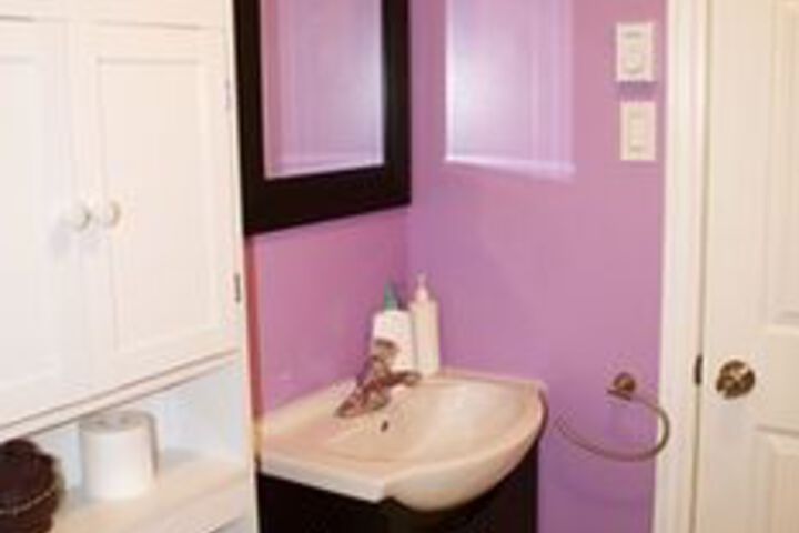 Room 10 of 60