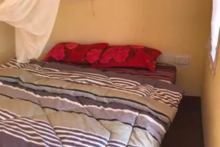 Room 2 of 11