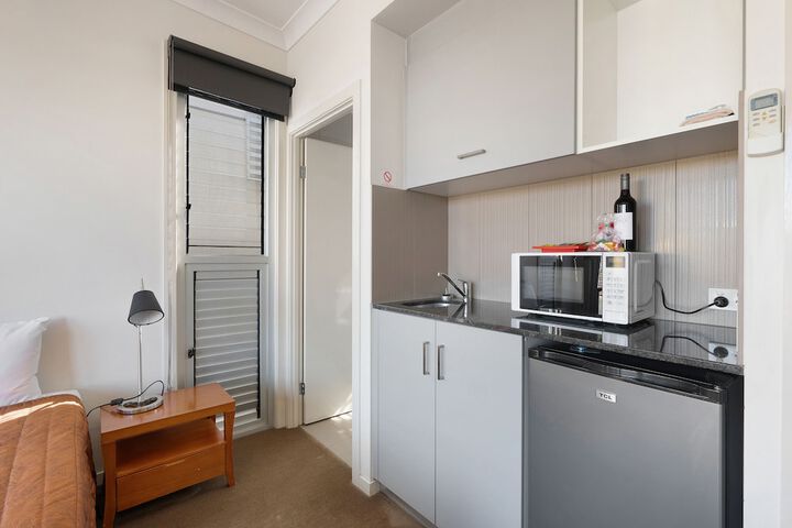 Private kitchenette