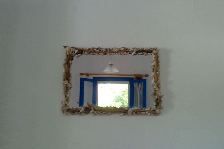 Room 32 of 53