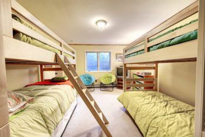 Room 124 of 434