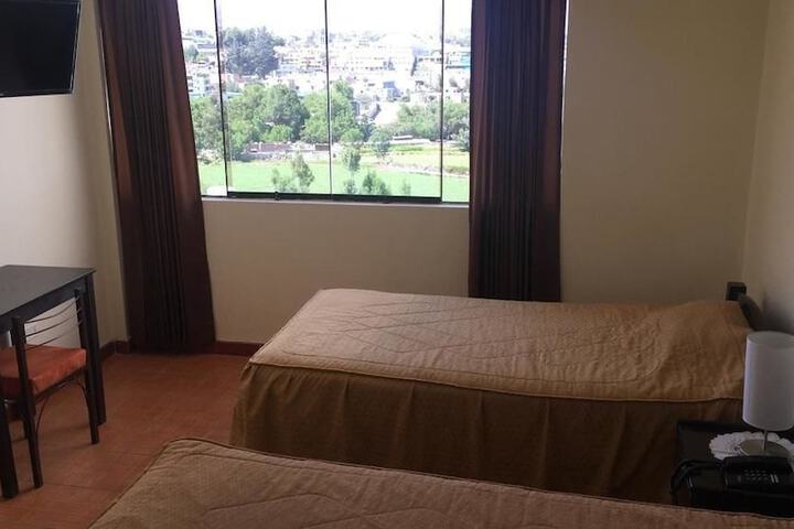 Room 10 of 35
