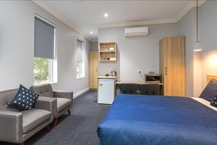Room 8 of 36