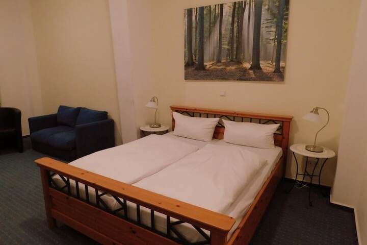 Room 18 of 47