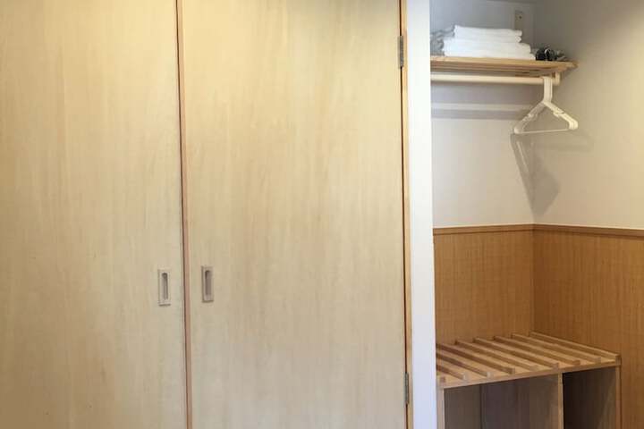 Room 58 of 86