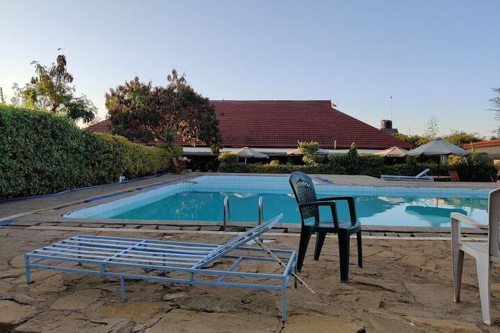 Pool 5 of 44