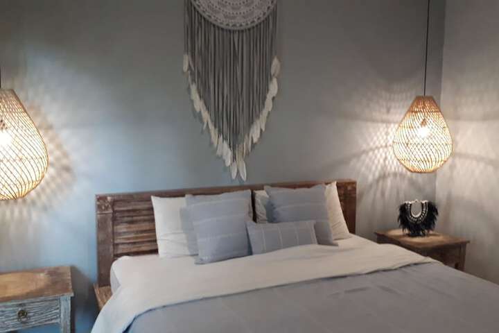Room 10 of 108