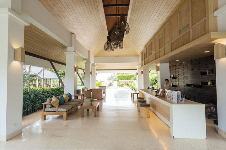 Hotel Interior 6 of 166