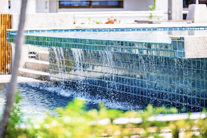 Pool 74 of 132