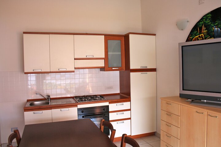 Room 25 of 66