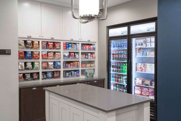 Snack bar