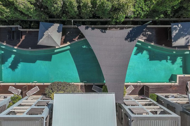 Pool 56 of 70