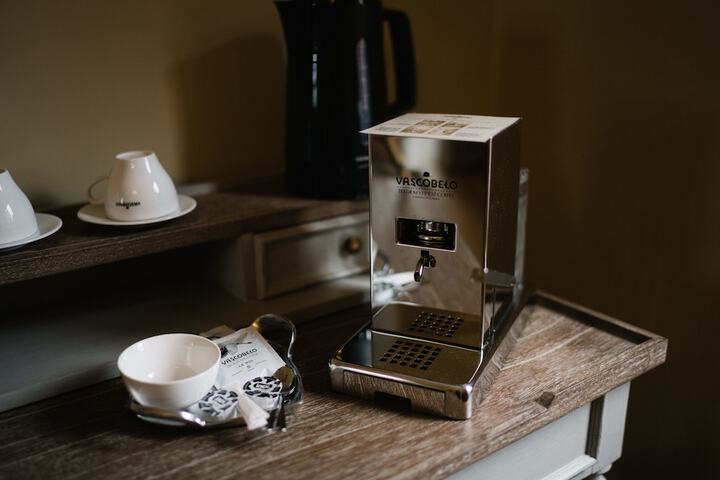 Breakfast/Coffee Service 31 of 50