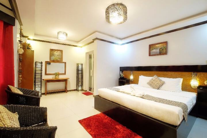 Room 16 of 42