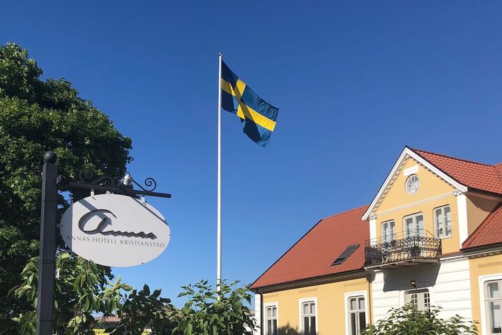 Hotel 79 of 80