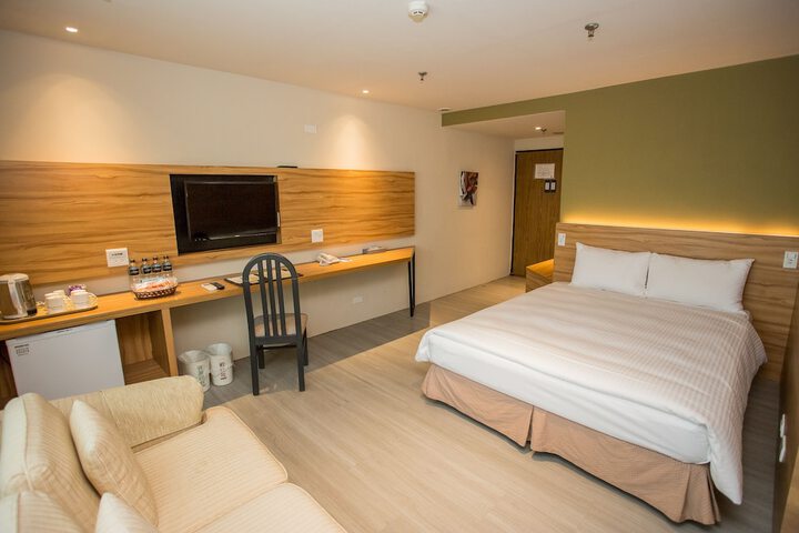 Room 48 of 203