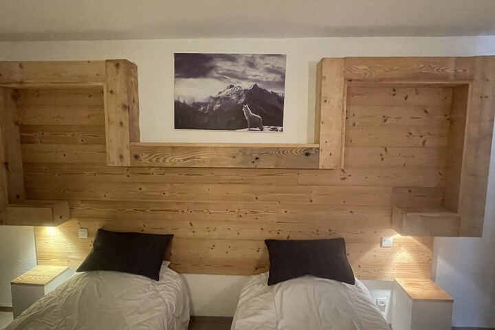 Room 14 of 46