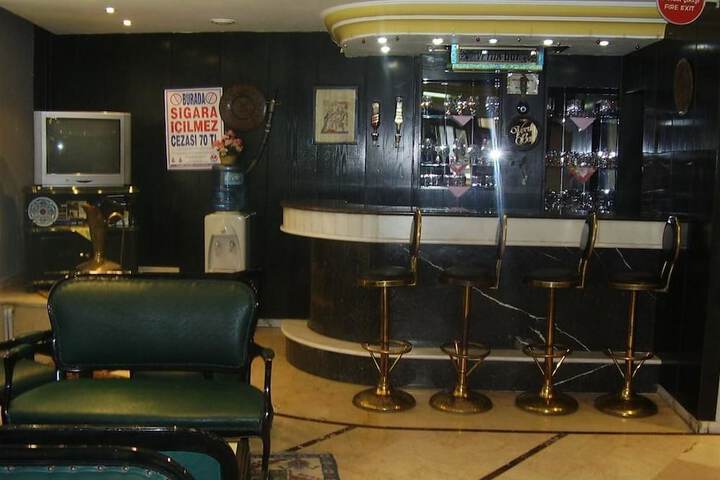 Hotel Interior 4 of 19