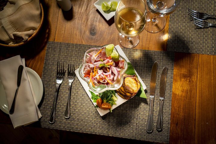 Dining 107 of 186