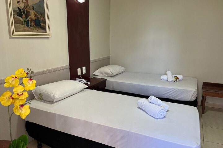 Room 27 of 67
