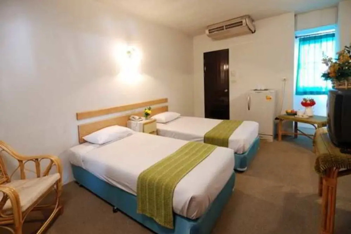 guest_rooms