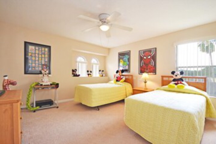 Room 54 of 60