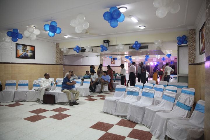 Ballroom/Hall 16 of 20