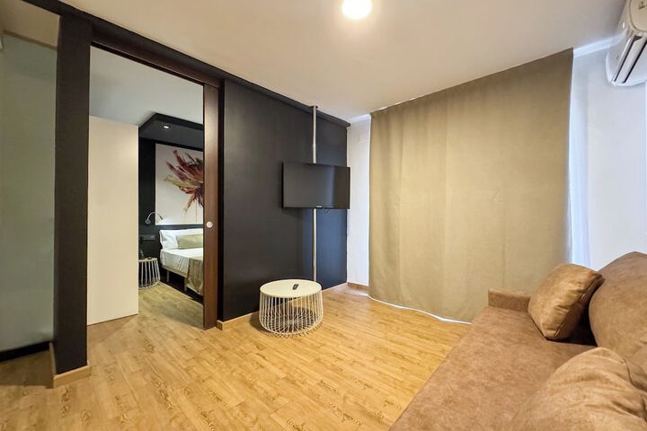 Room 64 of 97