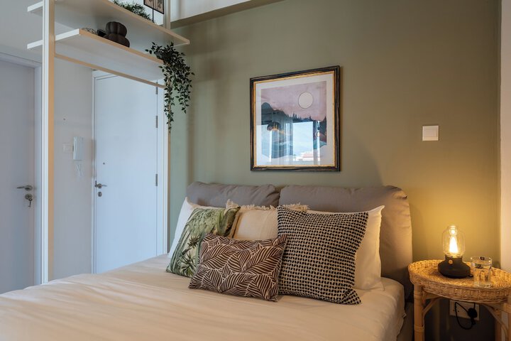 Room 40 of 210