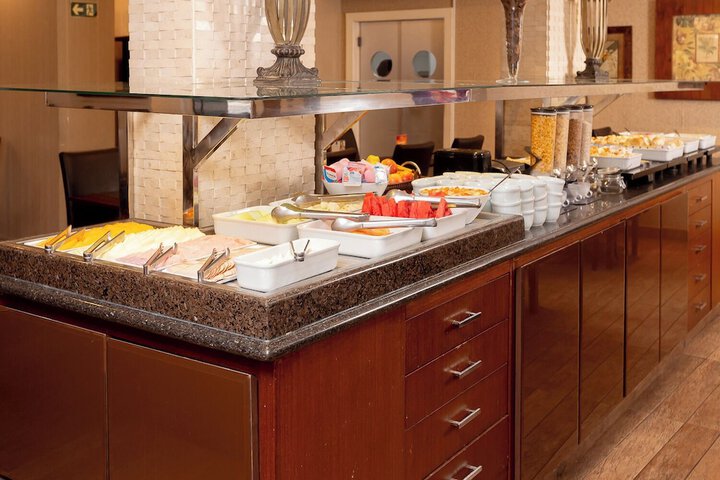 Breakfast/Coffee Service 119 of 231