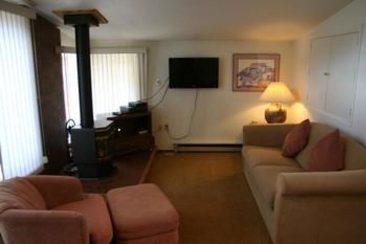 Room 11 of 20