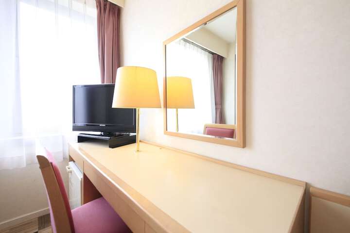 Room 10 of 55